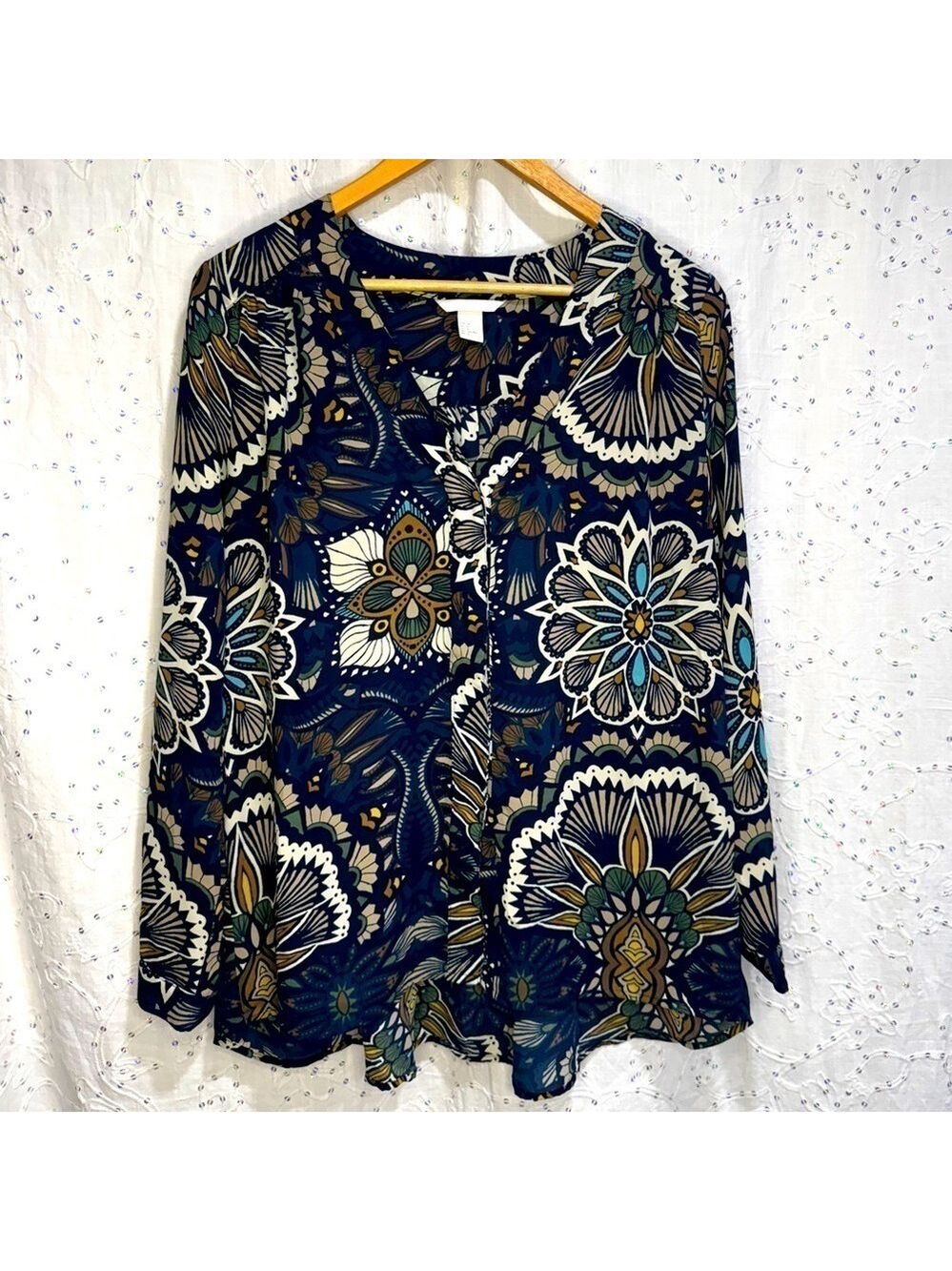 H&M Navy Blue V-Neck Button Up Blouse Vintage Inspired Floral Pattern Size 8